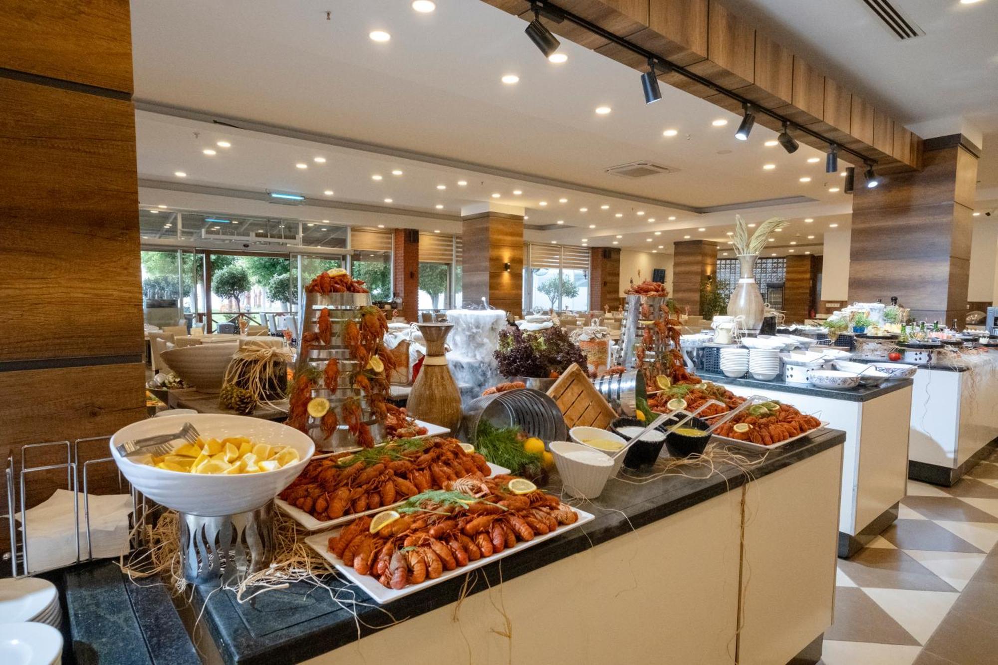 Fore Resort & Spa Kemer Exterior photo